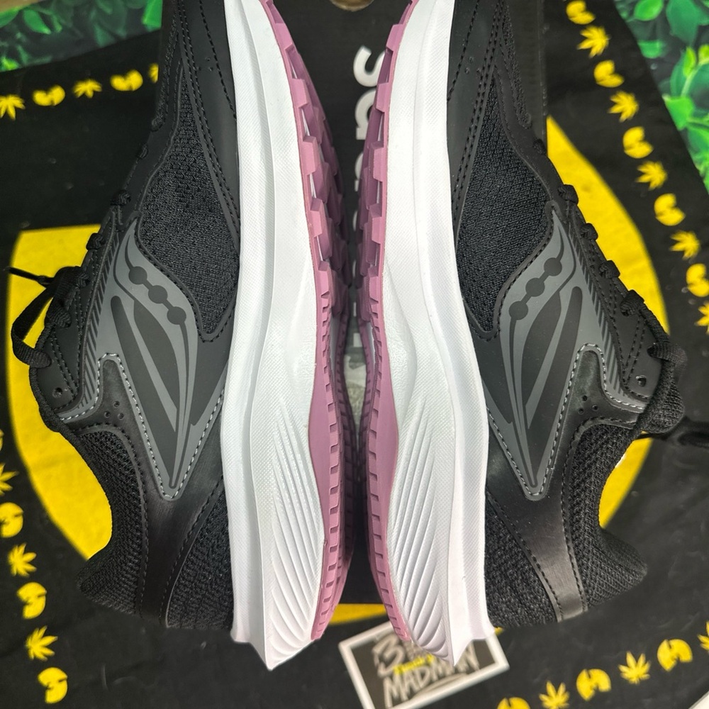 Saucony Cohesion 17 Running Shoes Size 6W - Picture 5 of 6